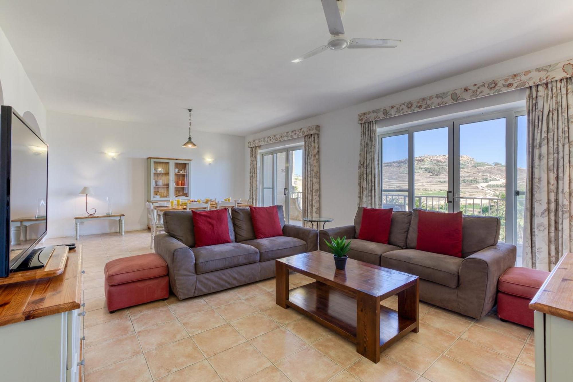 Ta Frenc Apartments Għasri Eksteriør billede