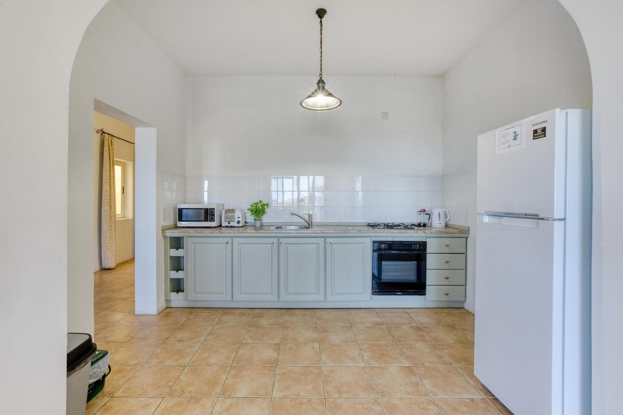 Ta Frenc Apartments Għasri Eksteriør billede