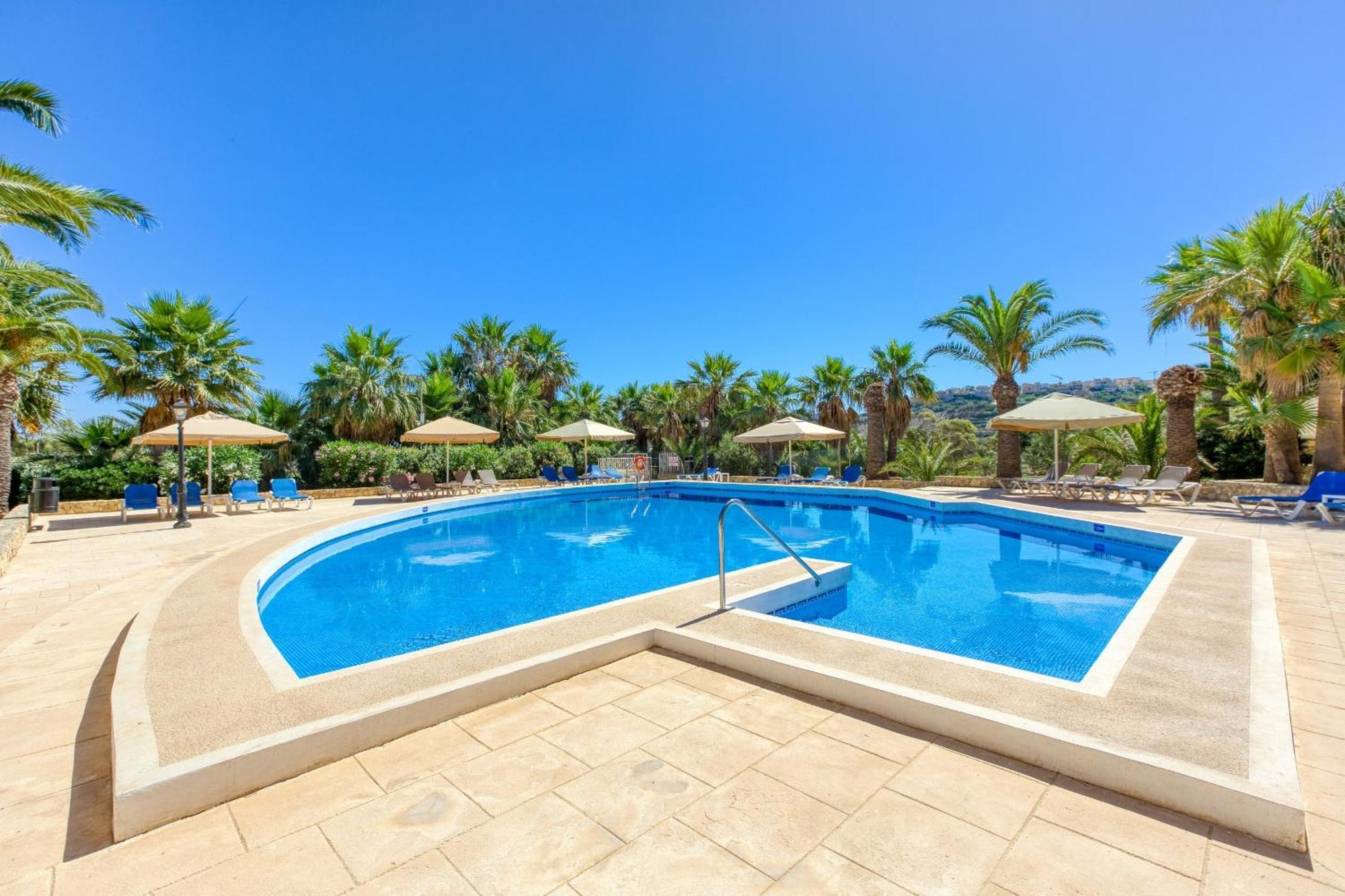 Ta Frenc Apartments Għasri Eksteriør billede