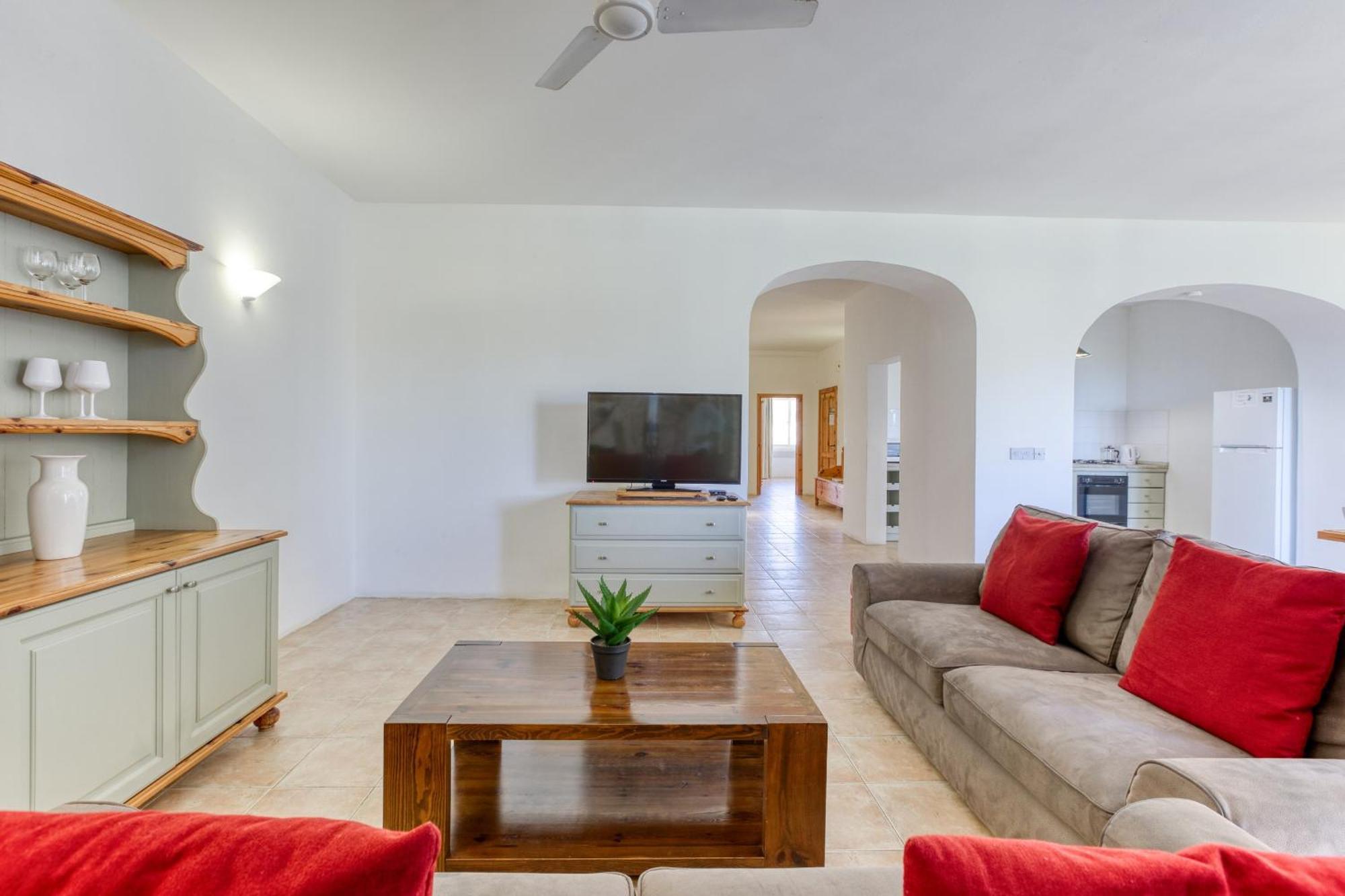Ta Frenc Apartments Għasri Eksteriør billede